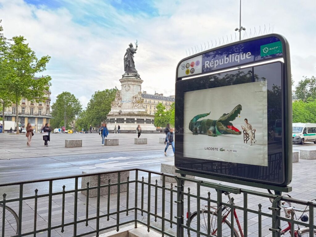 Publicité Lacoste Metro Paris 2